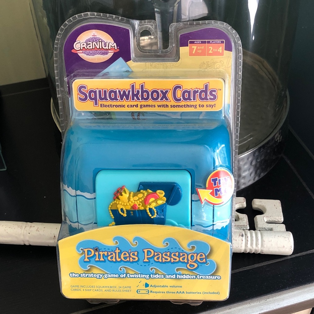 New in package Cranium Squawkbox Cards - Pirate's Passage Electronic Card Game